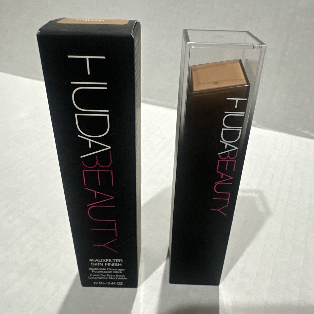 NIB Huda Beauty Fauxfilter Skin Finish Foundation‎ Stick - Biscotti 405N .44 oz